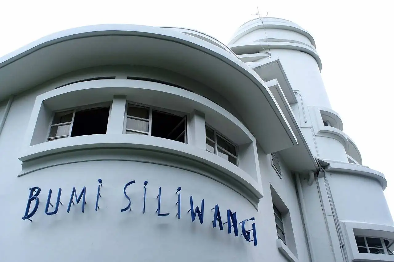 Promoting Diversity in Educational Leadership